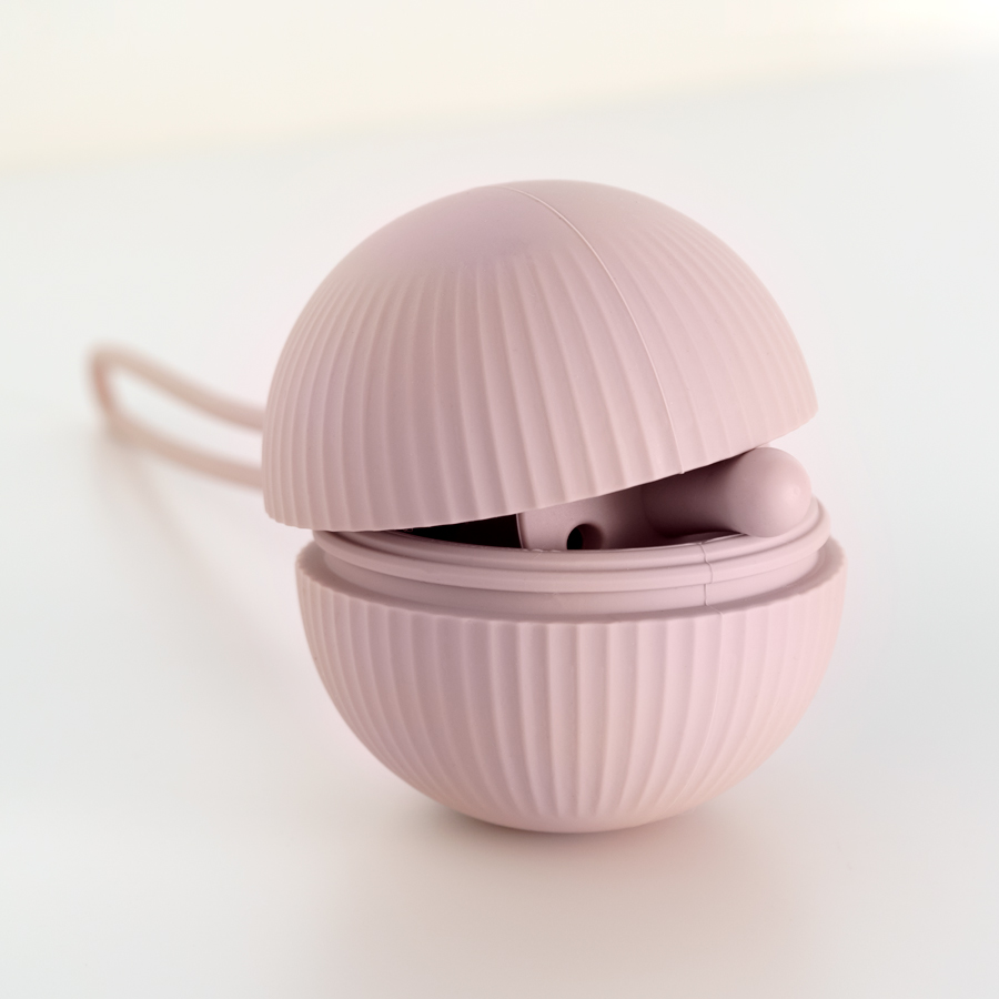 New Baby Pacifier Holder BPA F - огляд і ціна Baby Products Nipples