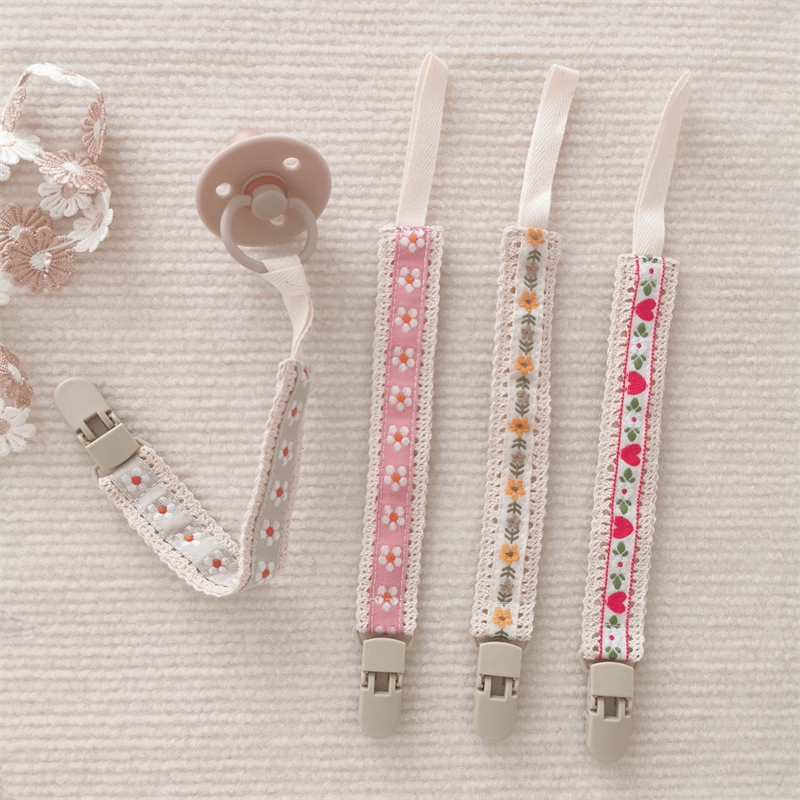 Baby Pacifier Chain Ethnic sty - огляд і ціна Baby Products Nipples