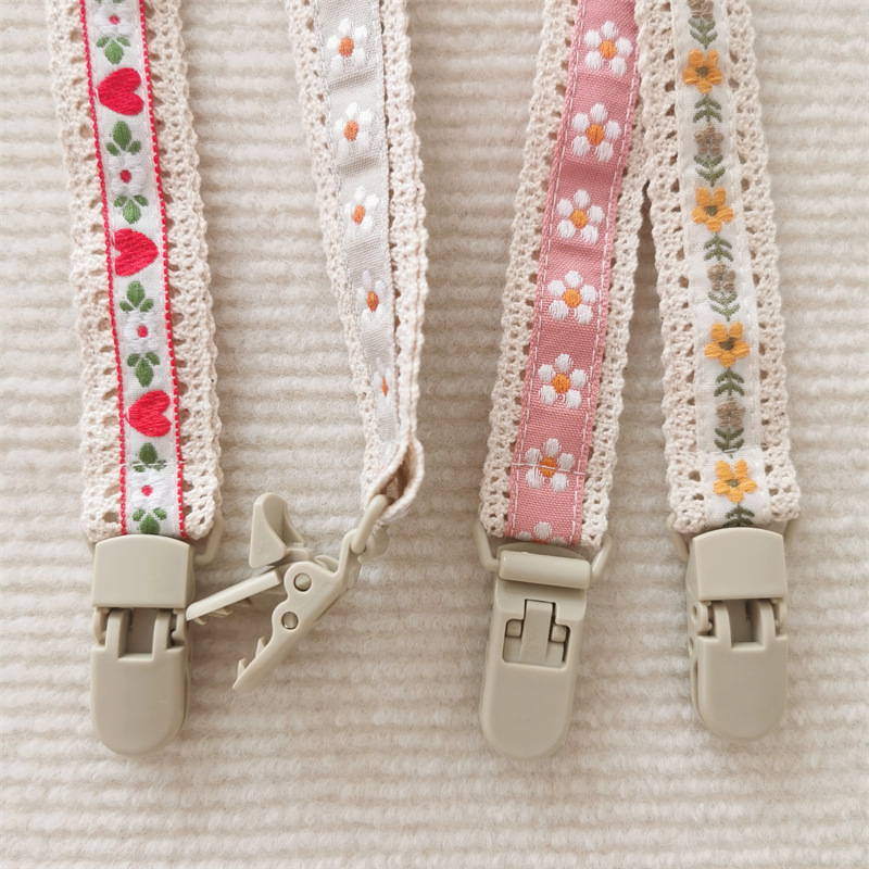 Baby Pacifier Chain Ethnic sty - огляд і ціна Baby Products Nipples